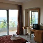 Hotel Bristol Sea View 3*