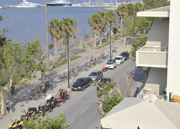 Hotel Bristol Sea View Cos