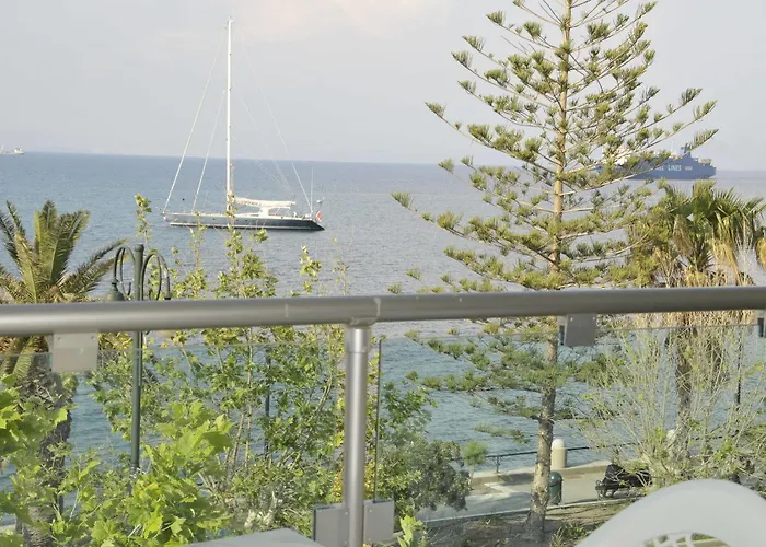 Hotel Bristol Sea View 3*