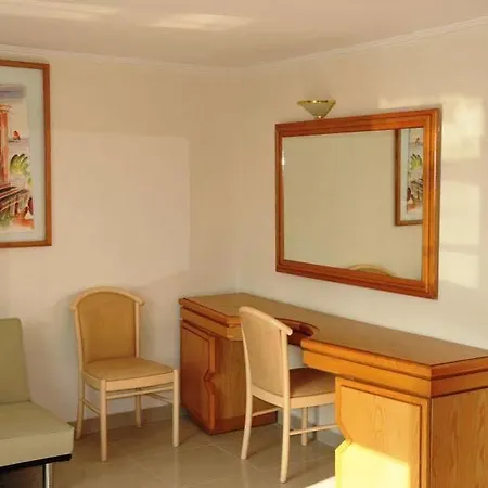 호텔 Bristol Sea View