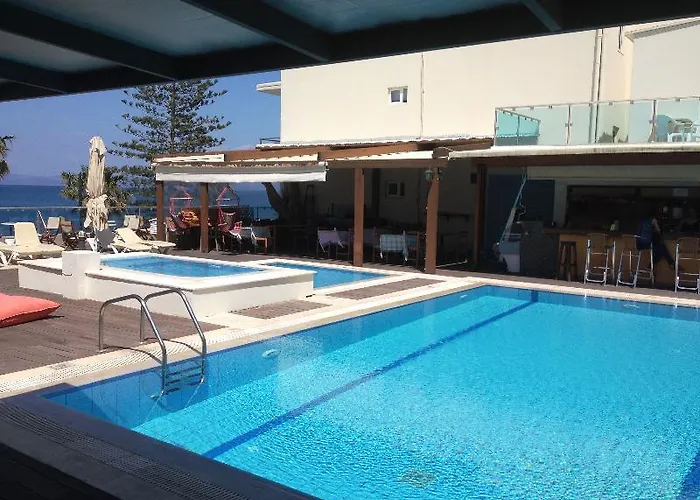 Hotell Bristol Sea View 3*