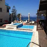 Bristol Sea View 3*