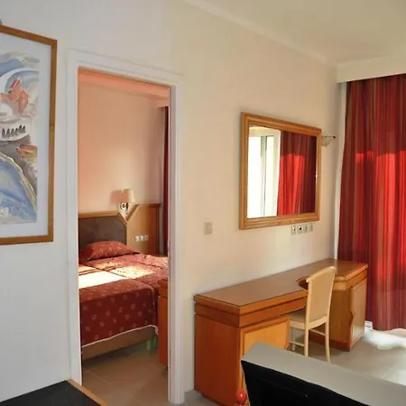 Bristol Sea View 科斯镇